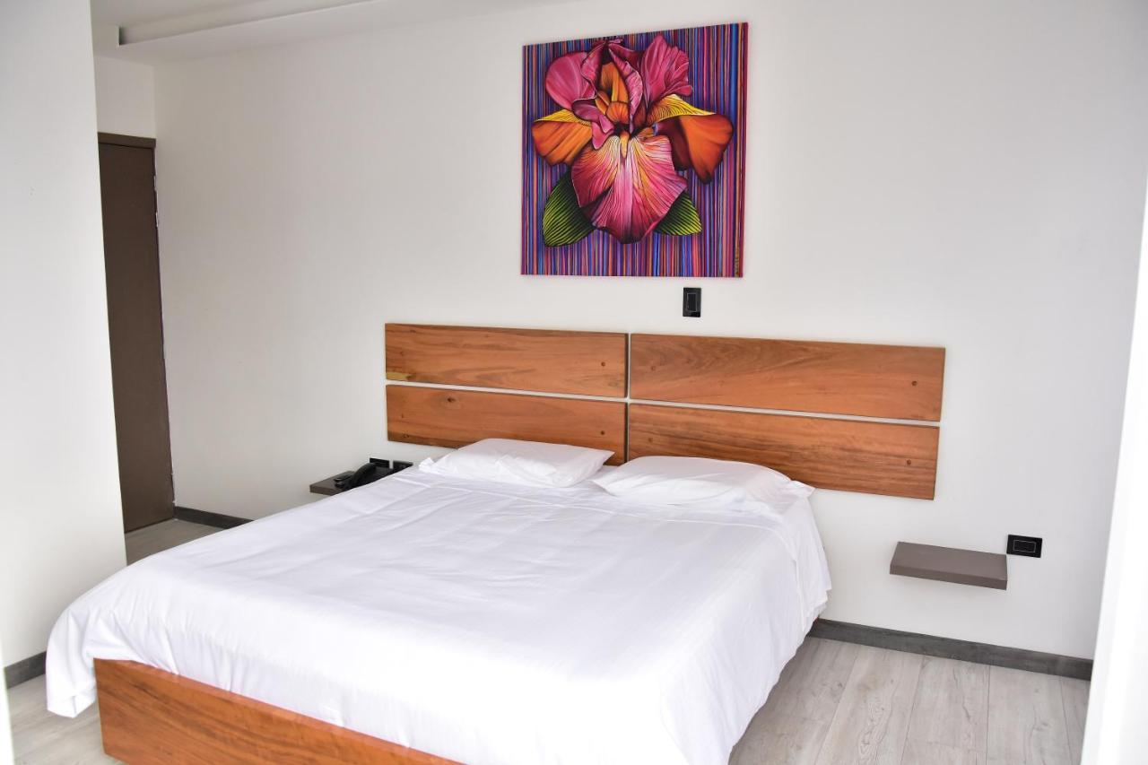 Hotel Valcon Santa Rosa de Cabal Eksteriør billede