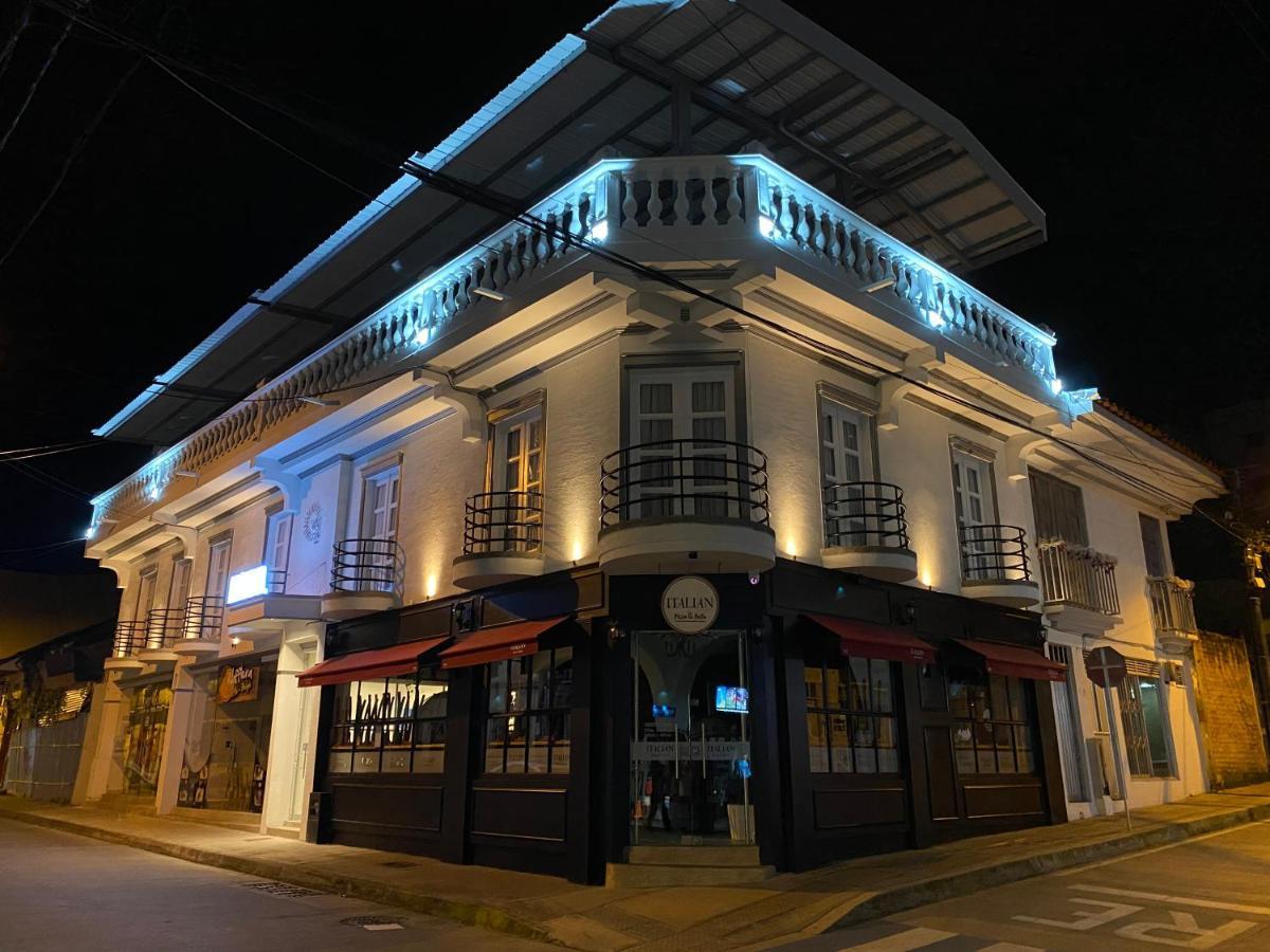 Hotel Valcon Santa Rosa de Cabal Eksteriør billede